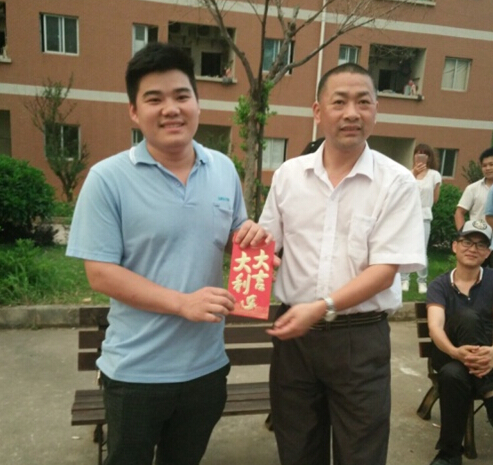 赣州深联电路板厂拔河赛势新鲜出炉,战利品你领了吗? 赣州深联电路板厂拔河赛势新鲜出炉,战利品你领了吗?