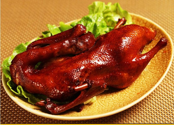 深联线路板厂中秋节的员工福利，你get到了吗？