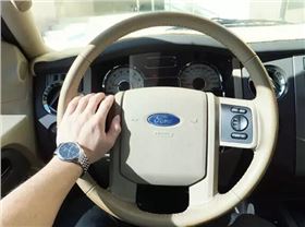 深圳电路板厂：车内哪个座位最安全？90%车主不知道