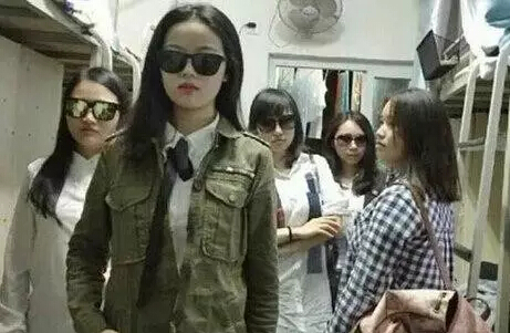 PCB厂资讯:《太阳的后裔》结局,挥泪告别脑公~ PCB厂资讯:《太阳的后裔》结局,挥泪告别脑公~